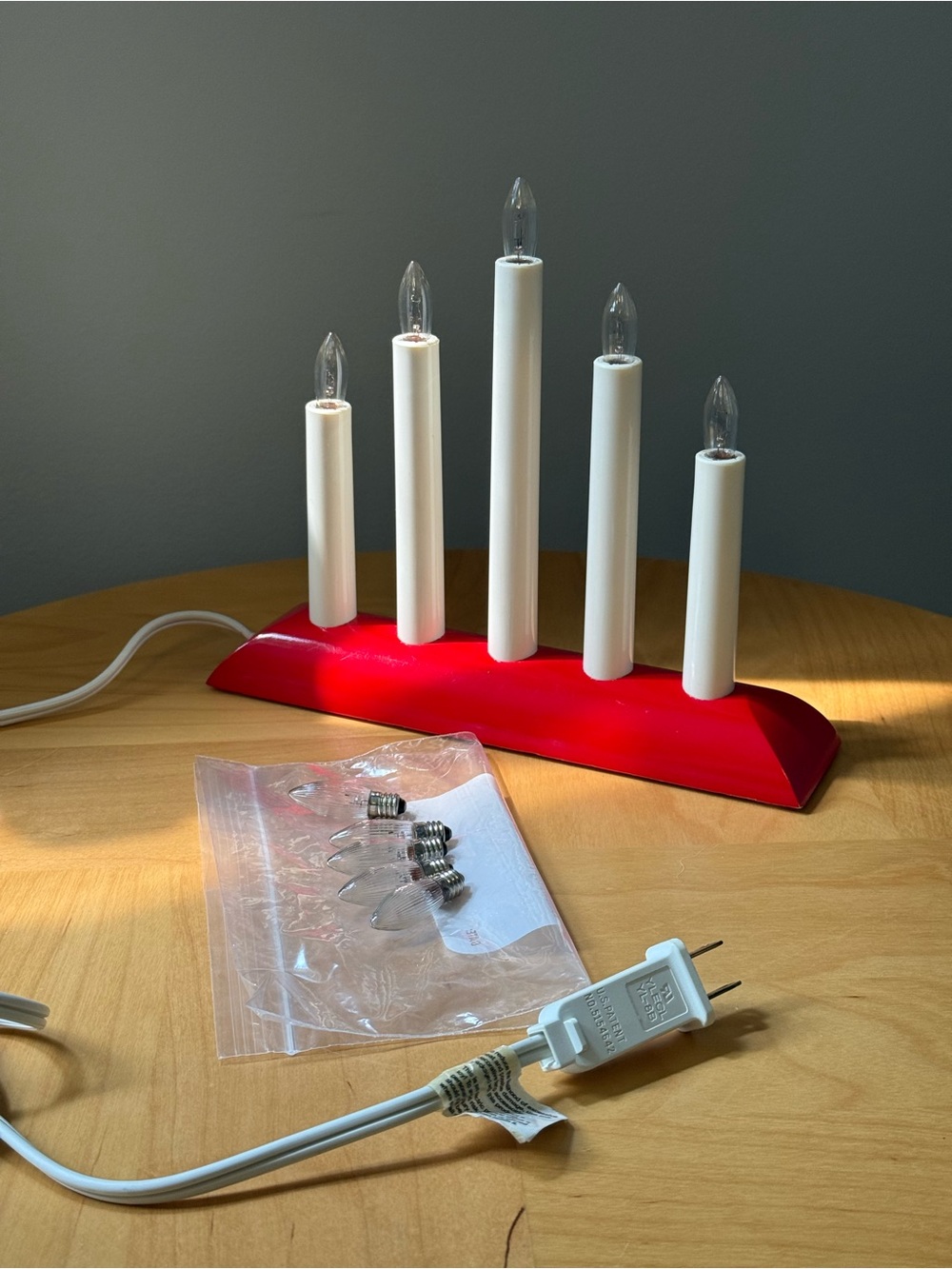 Vintage IKEA Red Strala 5 Light Candelabra Tabletop Lamp With 5 Extra Bulbs - Picture 2 of 11